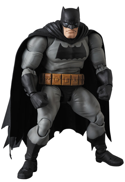 MEDICOM Mafex Batman (The Dark Knight Returns) Reissued Version 1/12th Scale Action Figure NO.106